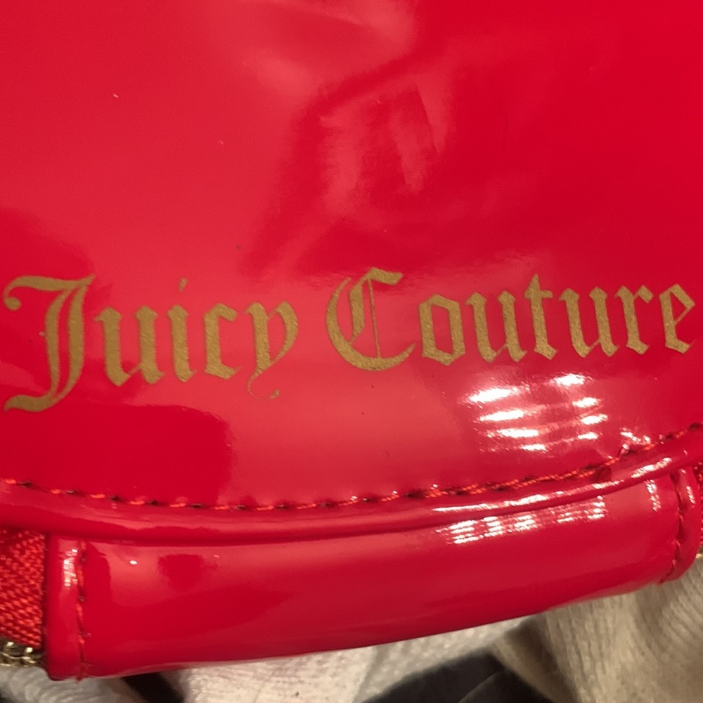 Final! Nwot Juicy Couture Kissable Red Lips Cosmetic Bag/Purse /Jewelry Holder!! View 3